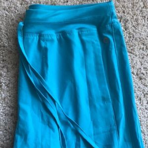 Barco one scrubs set!